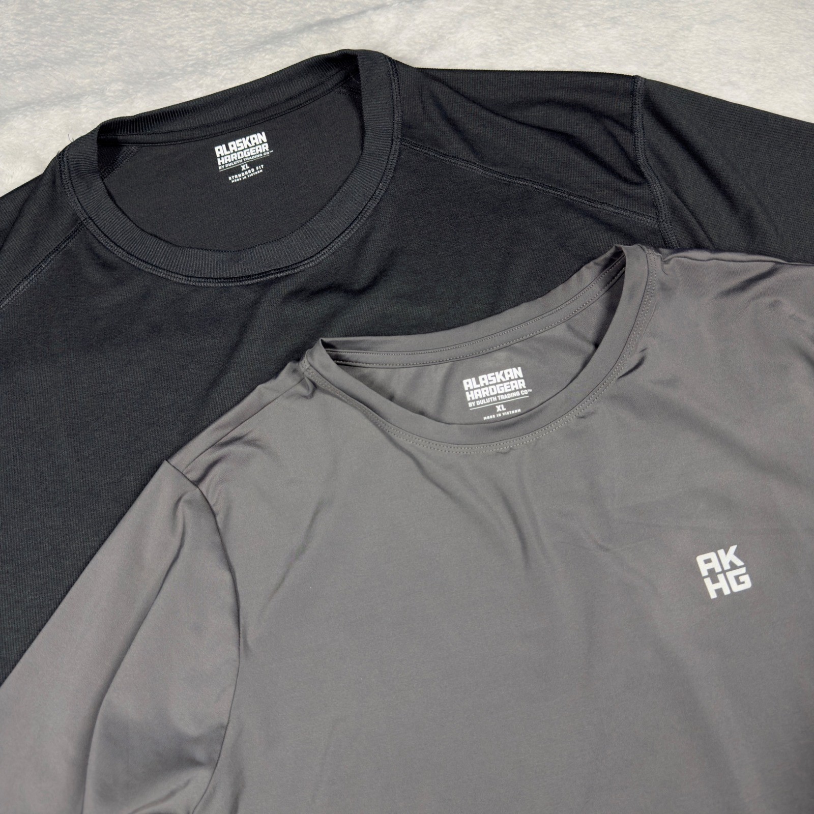 Duluth Alaskan Hardgear Lot (2) Mens XL Black & Grey Performance Activewear 2pk gallery