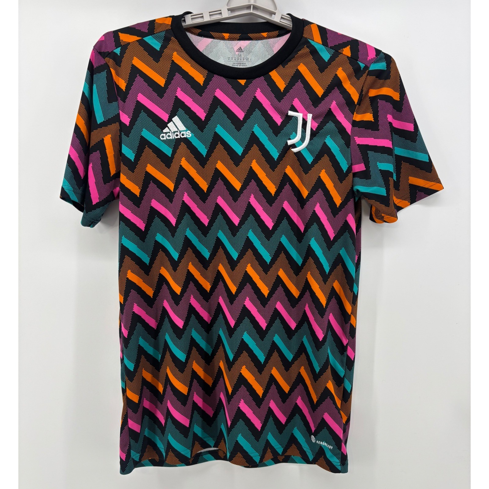 Adidas Juventus Pre Match Practice Jersey 2021-22 Mens Medium Zig Zag Pattern gallery