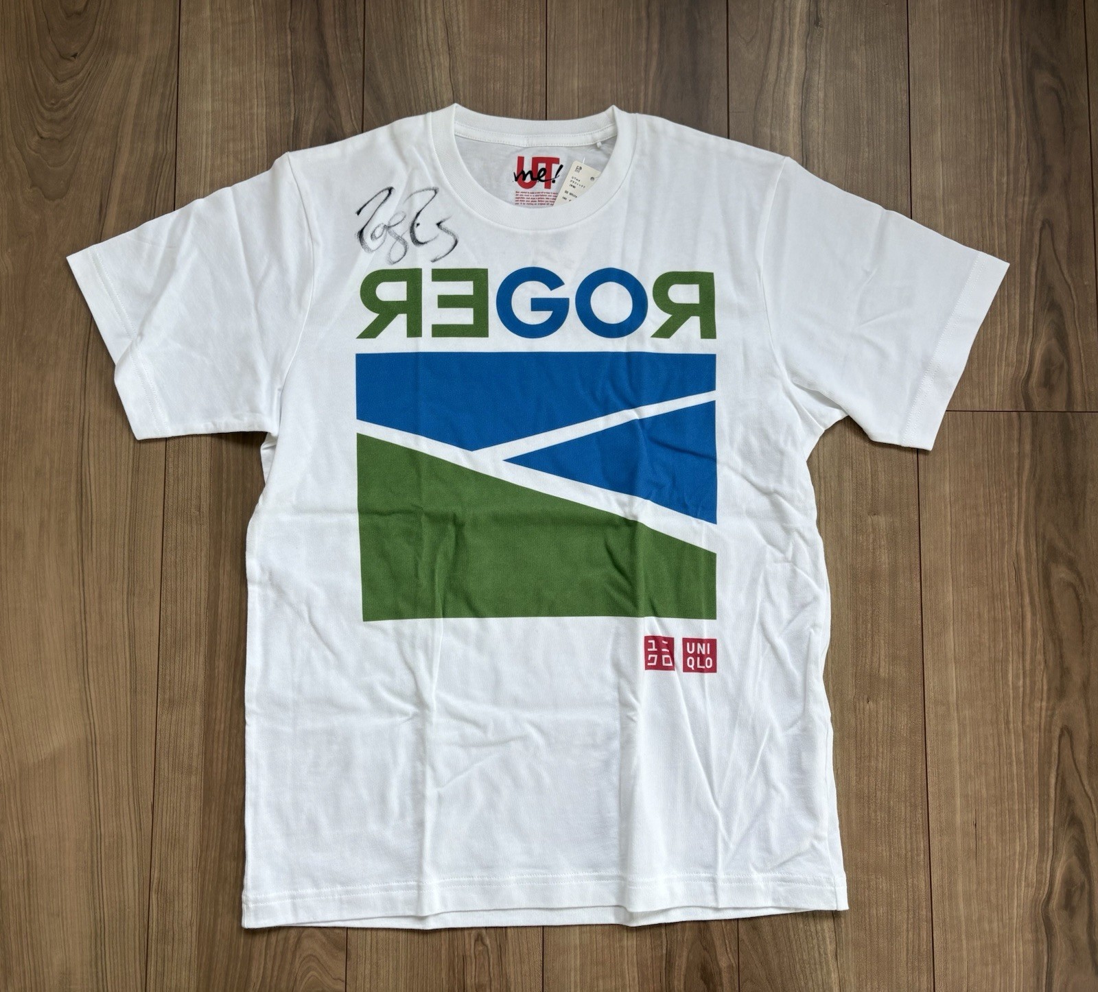 Roger Federer Autograph Uniqlo T-shirt RF #Custom Athlete gallery