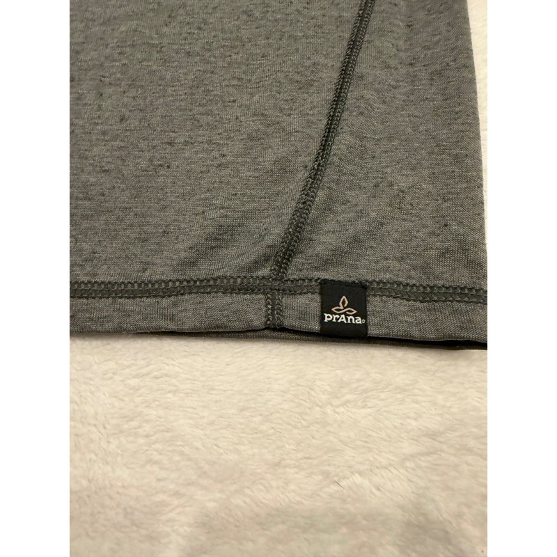 Prana Mens Athletic T-Shirt Charcoal Gray Heather Crew Neck Short Sleeve Yoga M gallery