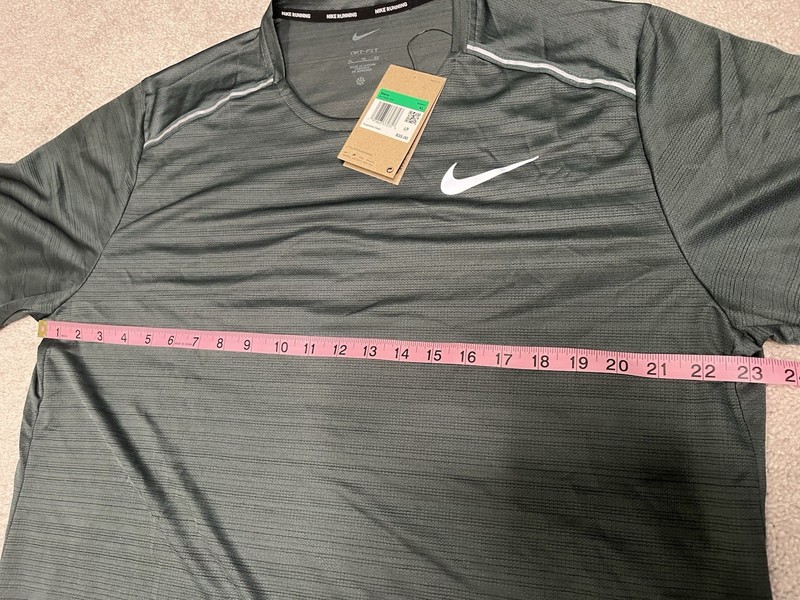 Nike Dri-Fit Gym Shirt Reflective Running AJ7565-328 Men’s XL Pine Green gallery