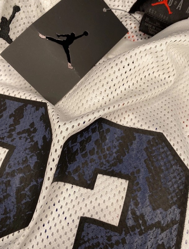 Nike Air Jordan 11 Concord White Snakeskin Legacy Retro Jersey XL CI0304-100 New gallery