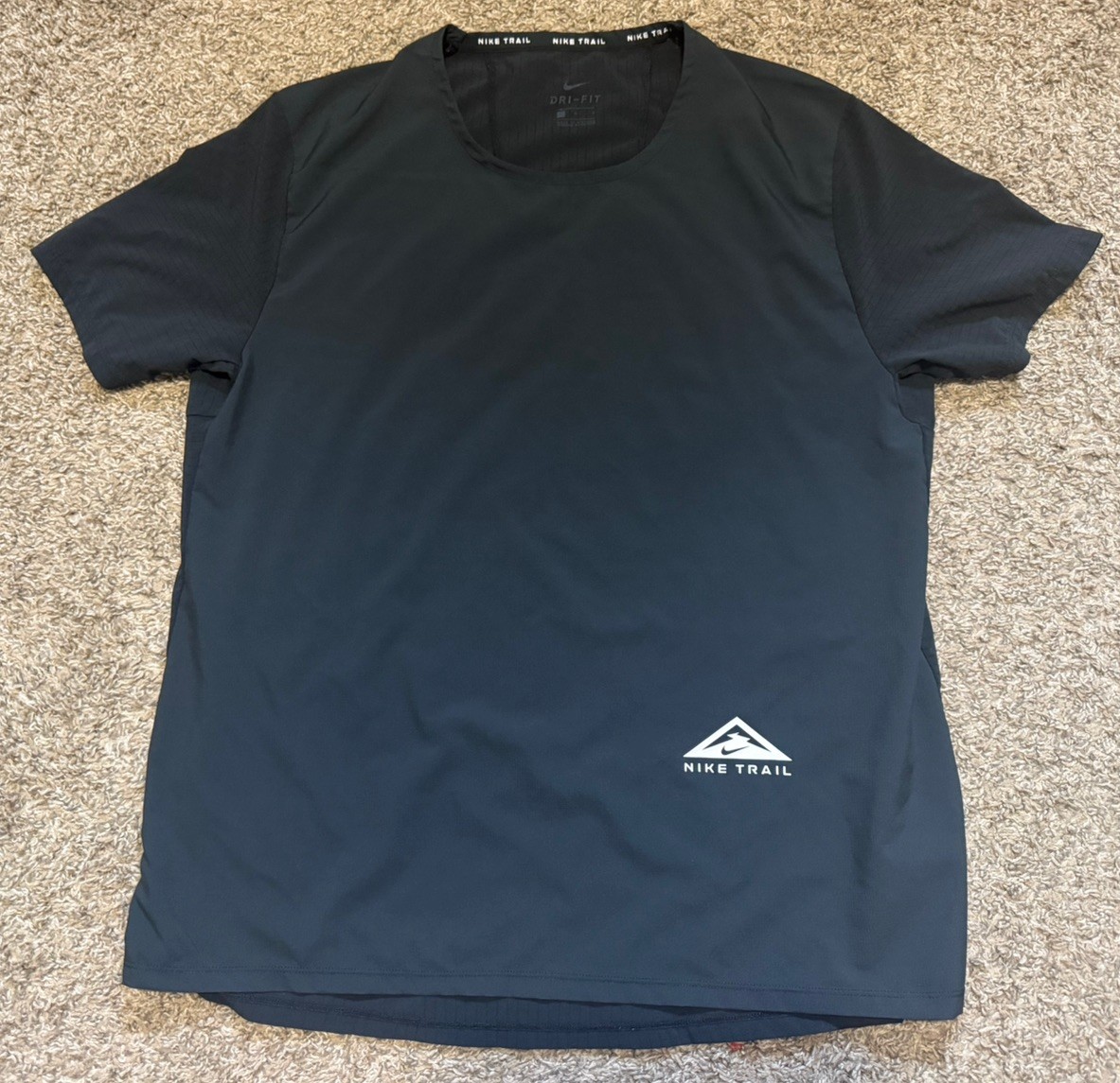 Men’s Nike Trail Dri-Fit Lightweight Short Sleeve T-Shirt Black Size Large gallery