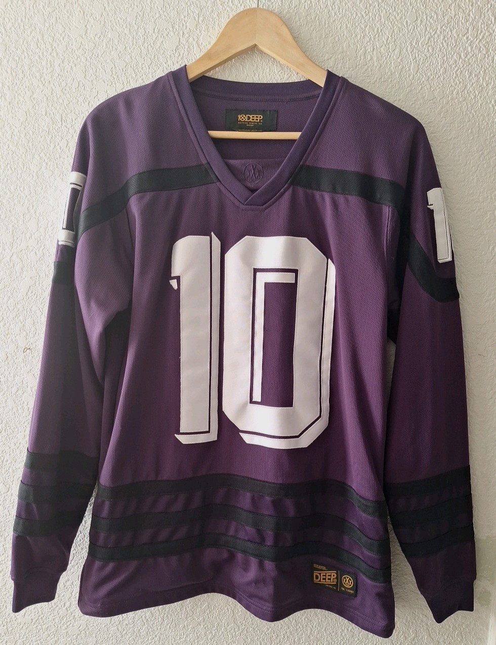 10DEEP ROYAL PURPLE HOCKEY JERSEY SIZE MEDIUM gallery