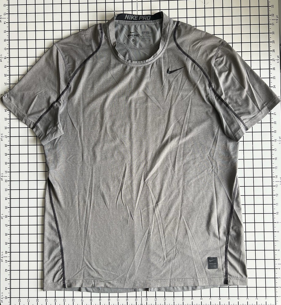 Nike Pro Vented Fitted Dri-FIT Training Shirt 703104 Gray Men’s Size XL