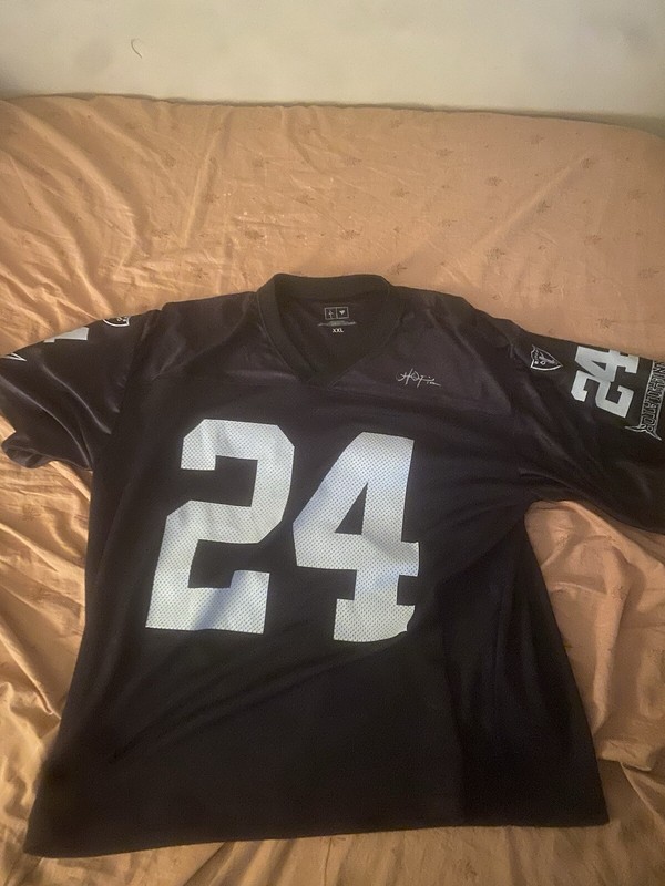 Travis Scott x Complex Con Exclusive Raiders Jersey SOLD OUT XL gallery