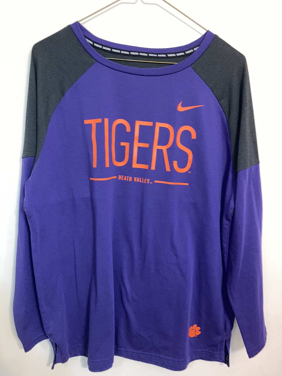 Clemson Death Valley Nike dri-fit base layer performance shirt Sz large (1-213) gallery
