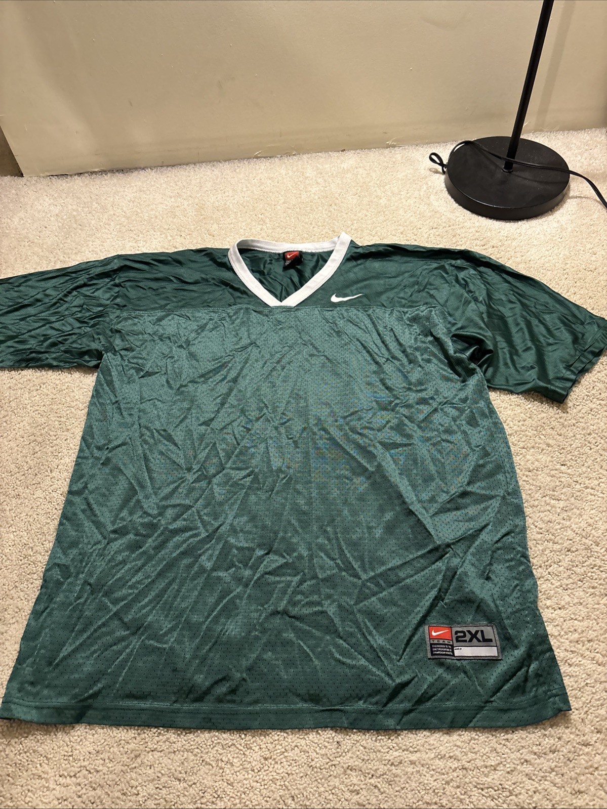 Vintage Nike Team Sports Green & White Football Jersey Blank Men's Size 2XL MSU gallery