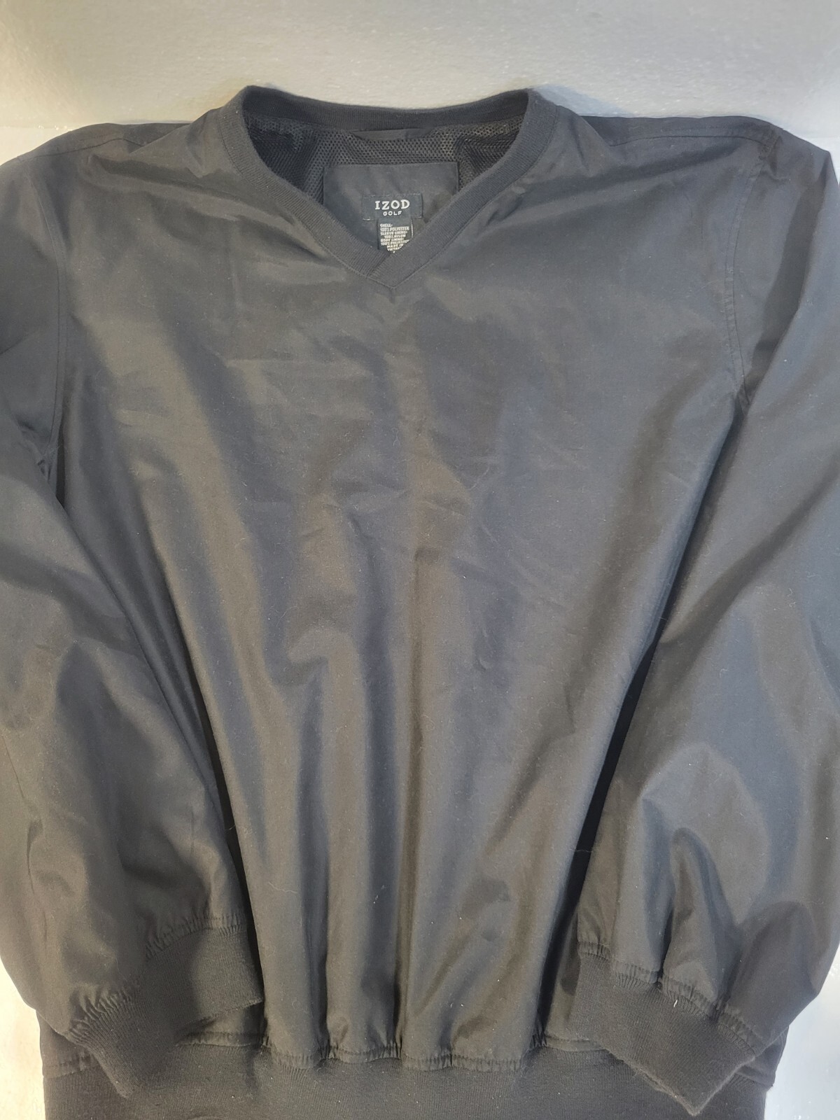 IZOD Golf Black Pullover V-Neck Long Sleeve Lined Wind Shirt Size L gallery