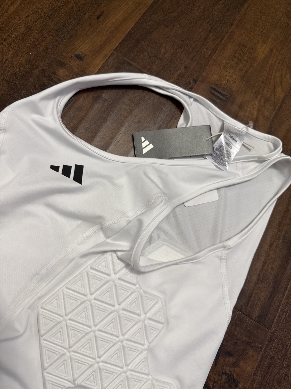NWT Adidas Padded Tank Top White Compression Sports Training Shirt Men’s L . D4 gallery