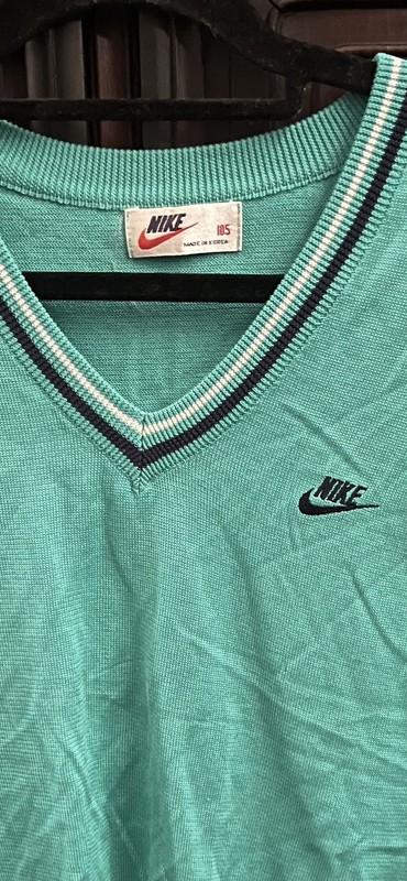 Nike Pullover Sport Vest Large gallery