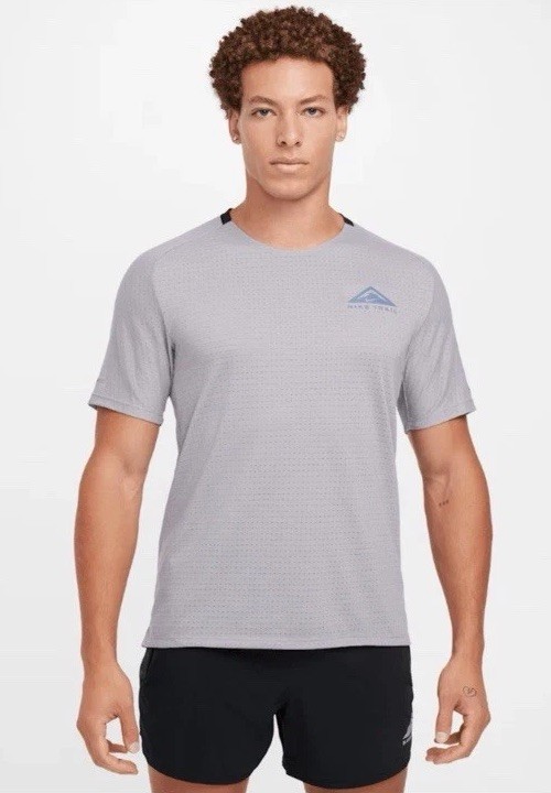 Nike Trail Solar Chase Dri-FIT Short-Sleeve Running Top Grey Sz Small DV9305-078 gallery