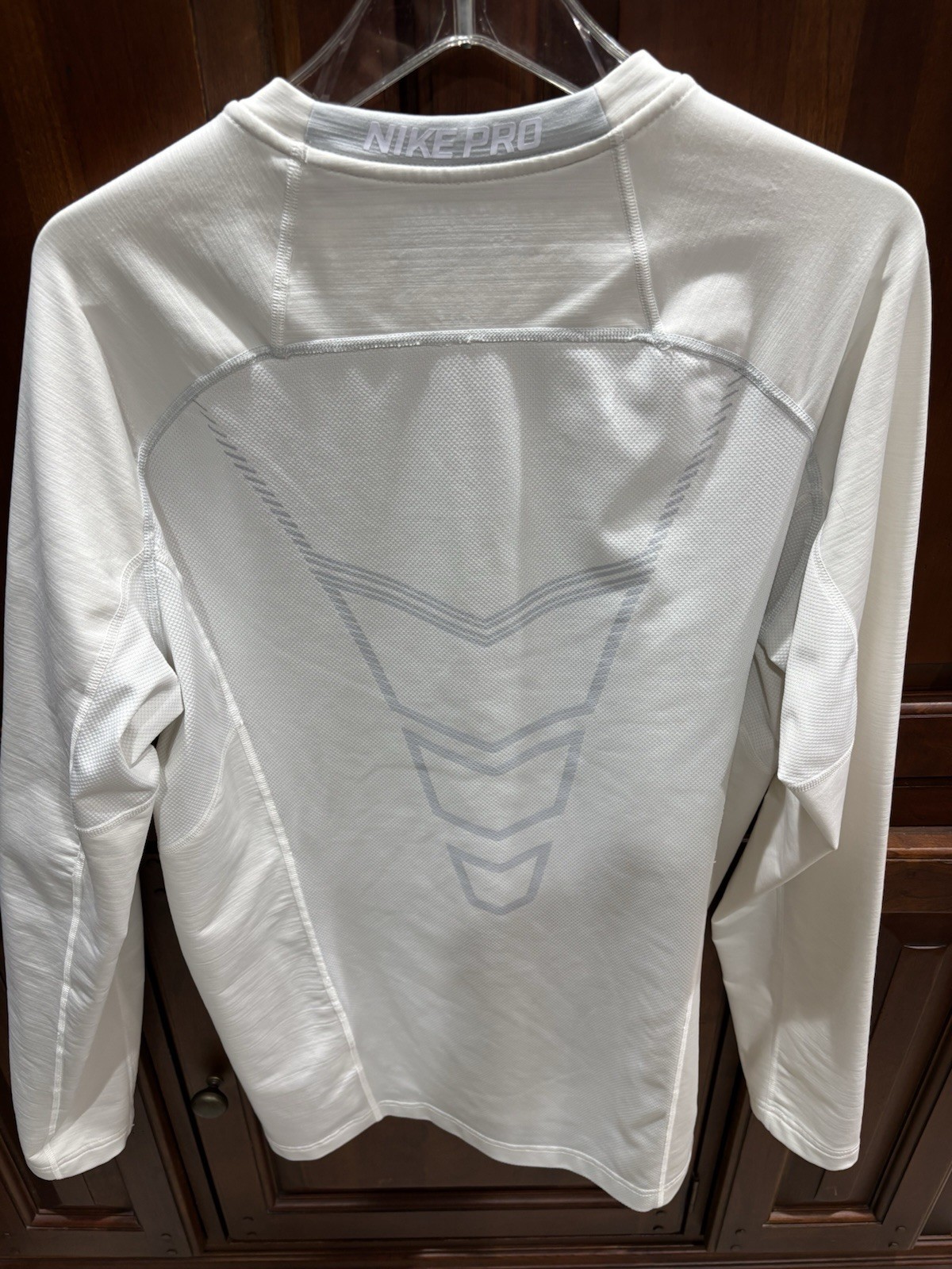 Nike Pro Men XL Heat Gear White HO150408LMS Fitted Pullover Base layer gallery