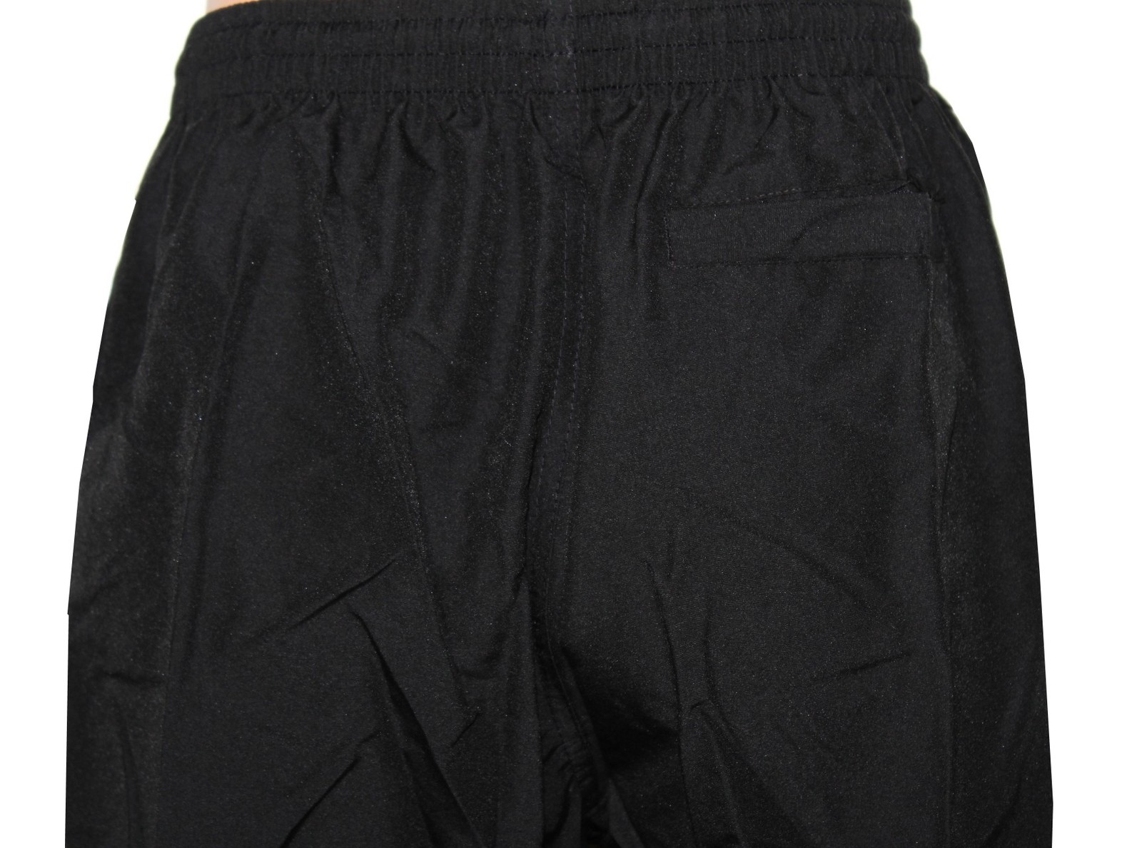 Airy light shorts, shorts, training short shorts in black Qd2d gallery