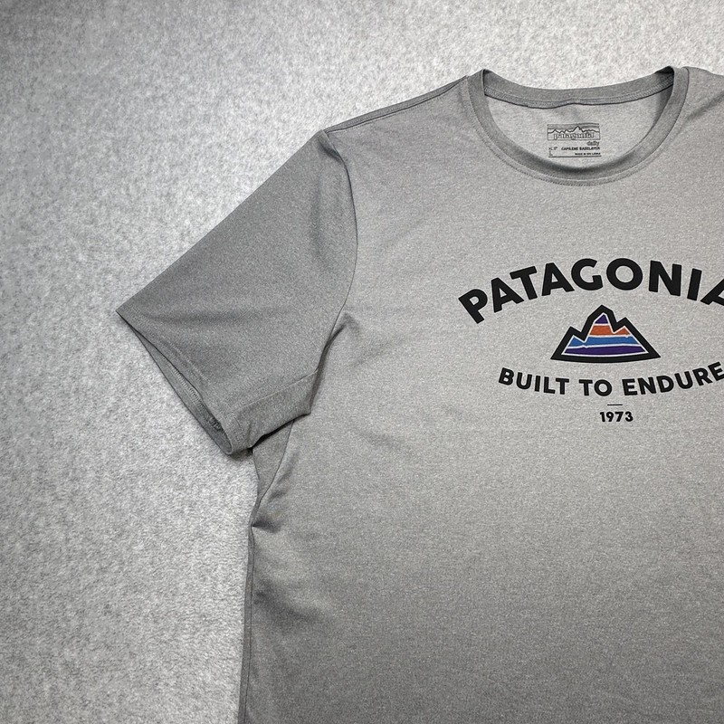 Patagonia Capilene Daily Baselayer Tee Shirt Mens Large Gray Built To Endure gallery