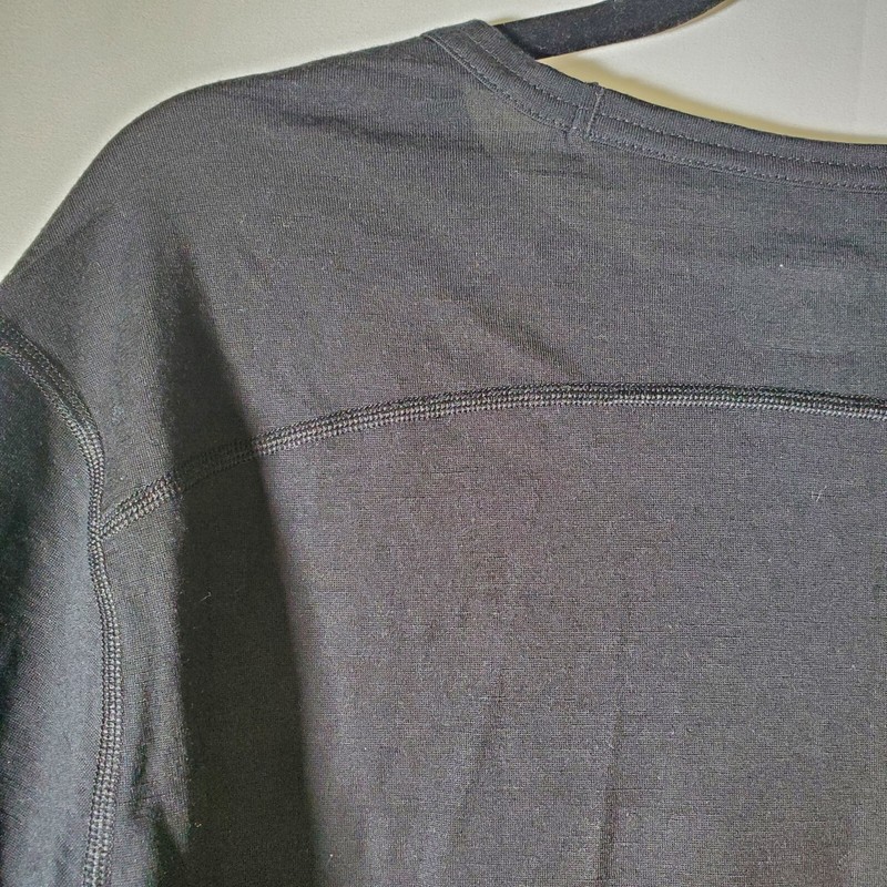 Icebreaker Bodyfit 200 Baselayer Mens Large Black Merino Wool Long Sleeve Print gallery