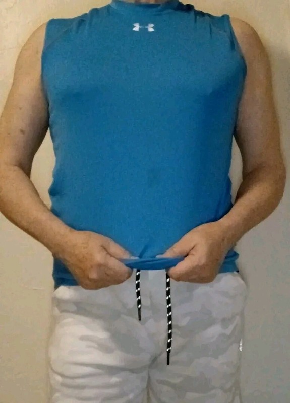 Under Armor Heat Gear Sleeveless Runner Singlet Large Blue gallery