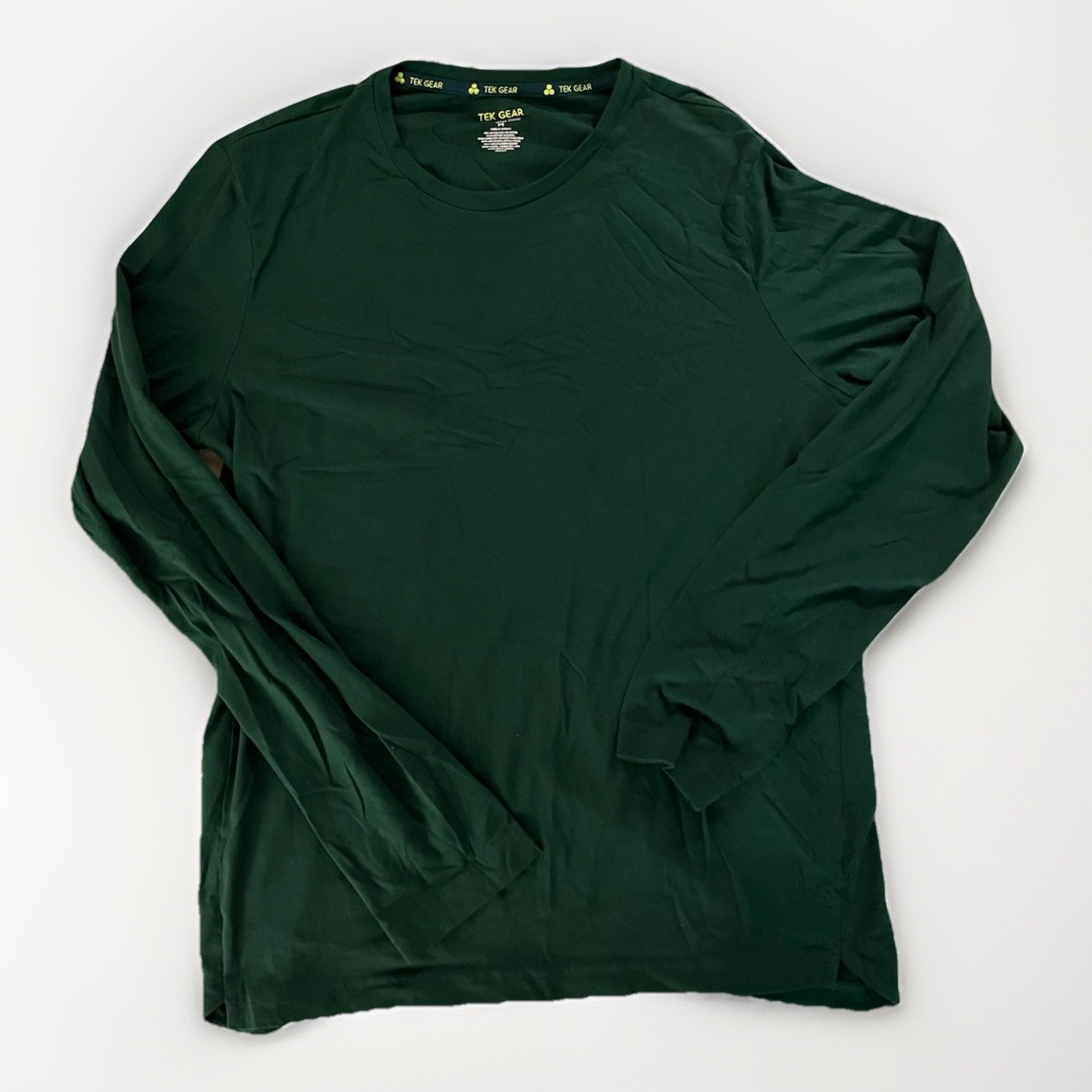 Tek Gear Essentials Men’s Long Sleeve Performance Shirt Green Size Medium gallery