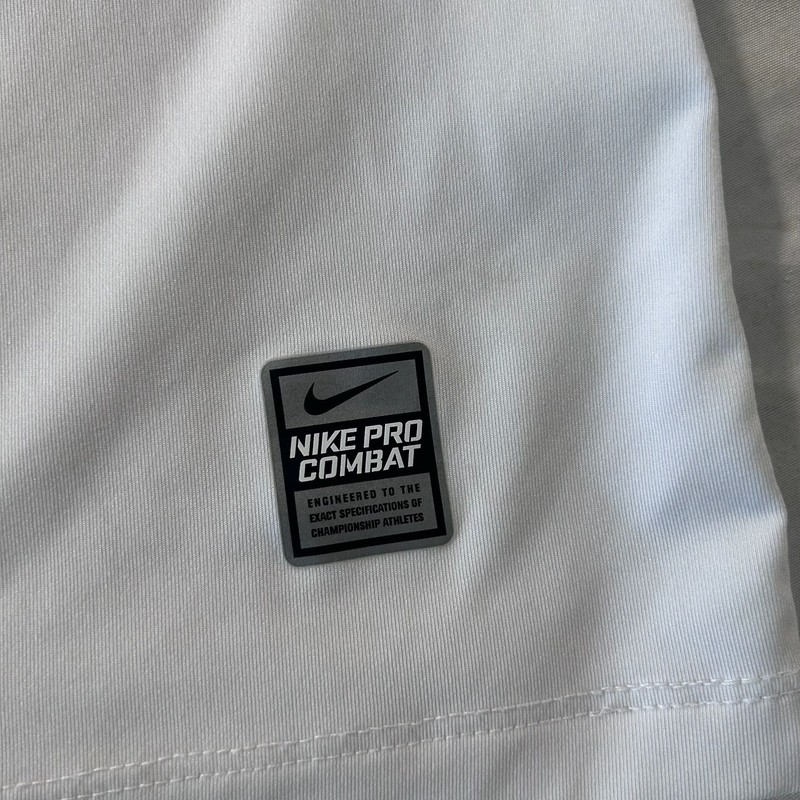 Nike Pro Combat Fitted Dri-FIT Short Sleeve Performance T-Shirt gallery