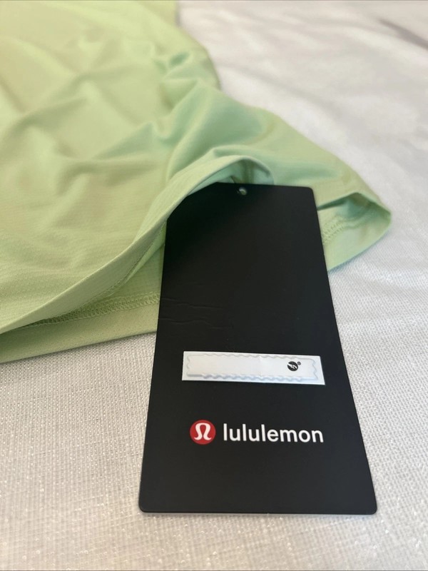 Lululemon Milemaker Men’s Lightweight Tank In Green Brand New gallery