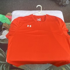 Under Armour HeatGear Men’s T-Shirt Loose Fit Orange XL Short Sleeve Crew Logo