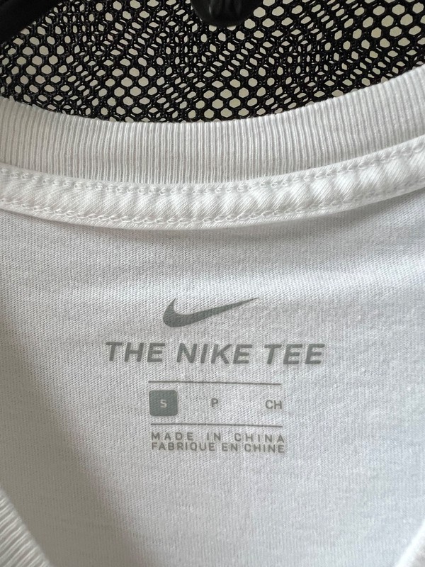 NIKE MEN'S COURT GRAPHIC SEASONAL TENNIS TEE JERSEY SHIRT sz S gallery