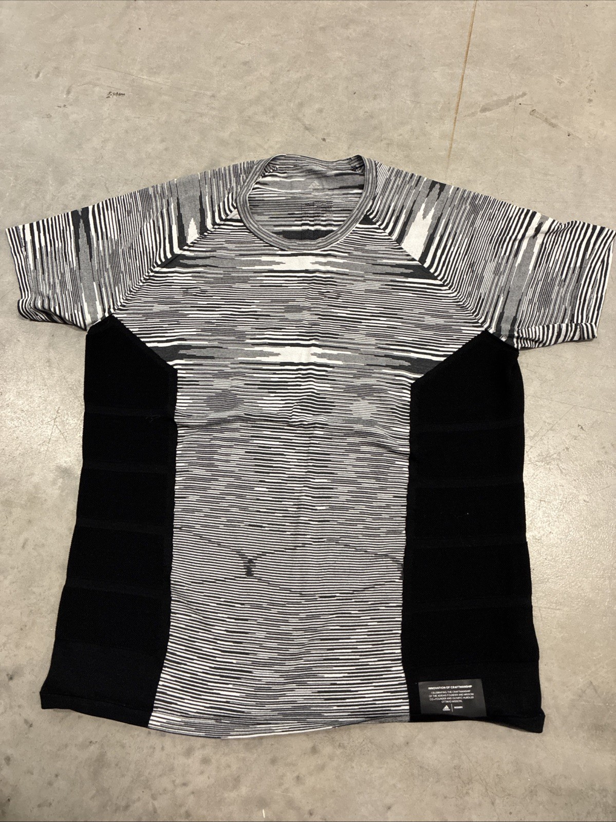 MISSONI Adidas Multi-Colored PRIMEKNIT RUNNING Tee T-Shirt Men’s Large gallery