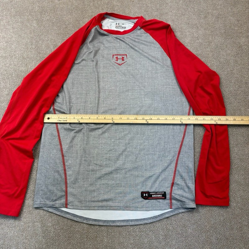 Men’s Under Armor Baseball Shirt Gray And Red Size Medium Fitted gallery