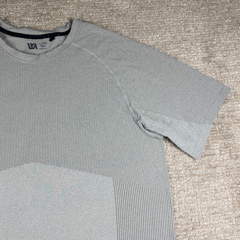 VRST Mens Large Gray Athletic Performance T Shirt Short Sleeve Training Gym Tee gallery