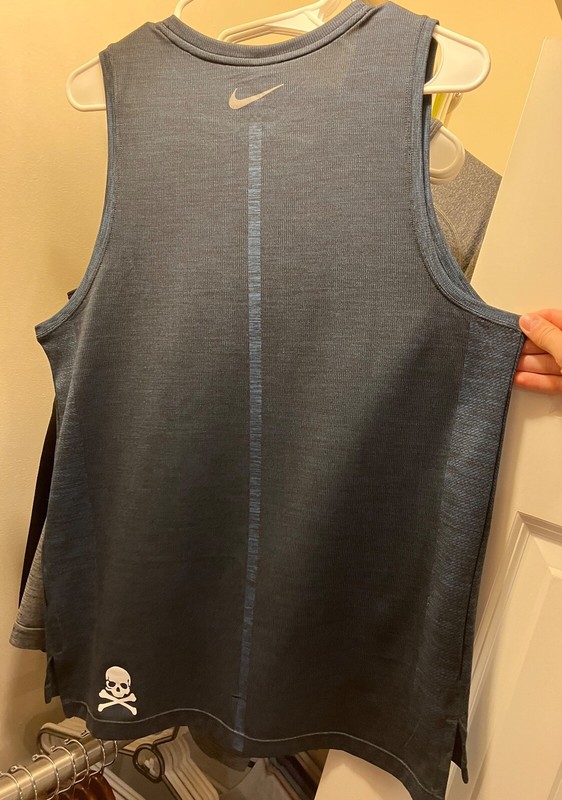 Nike Men’s Dri-Fit Medalist Running Tank feat. SoulCycle Skull Logo, Size MEDIUM gallery