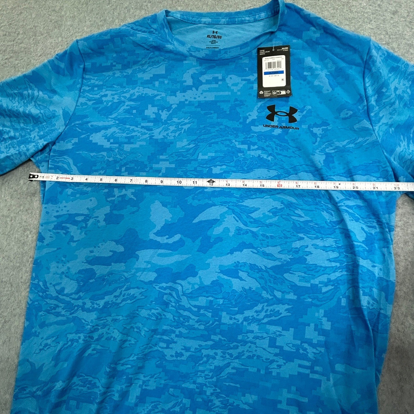 Under Armour Camo Loose Fit Short Sleeve Athletic T-Shirt gallery