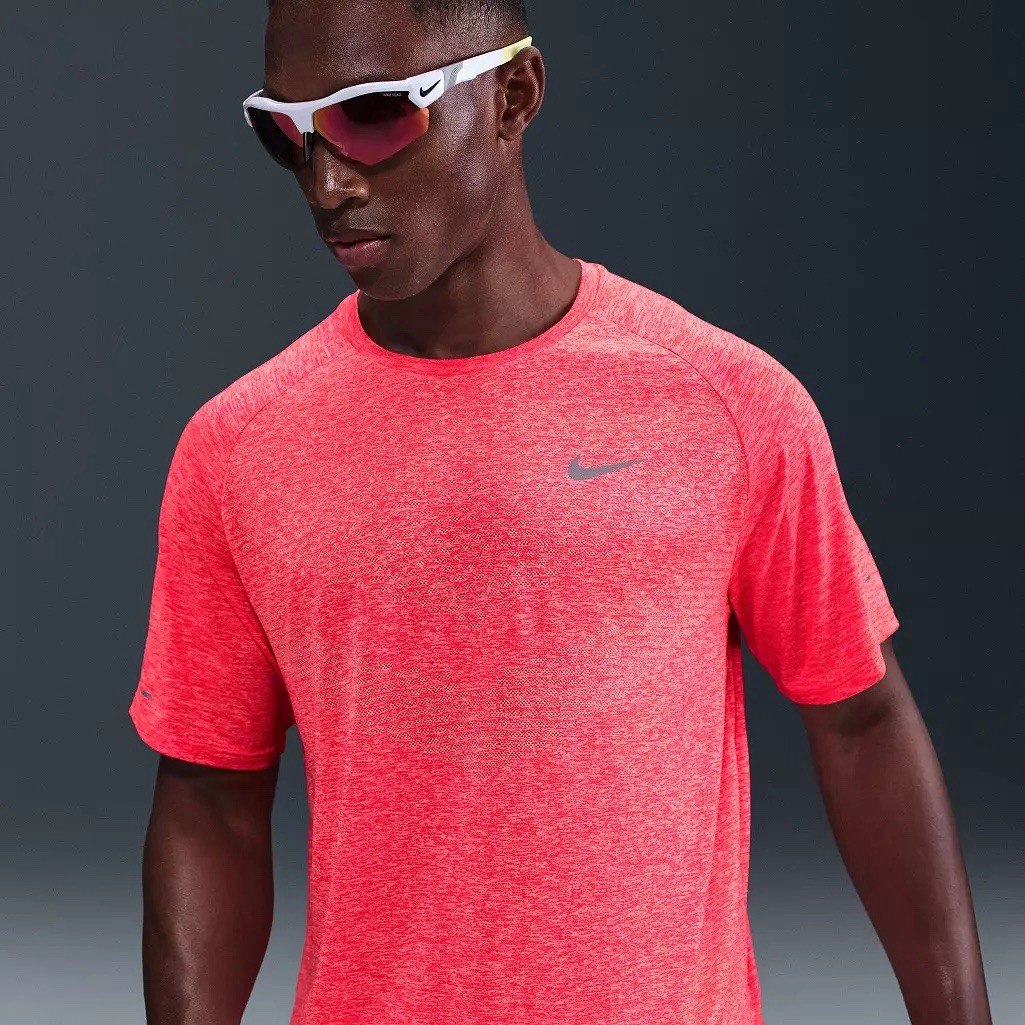 Nike Stride Dri-FIT ADV Short-Sleeve Running Top Size Large gallery