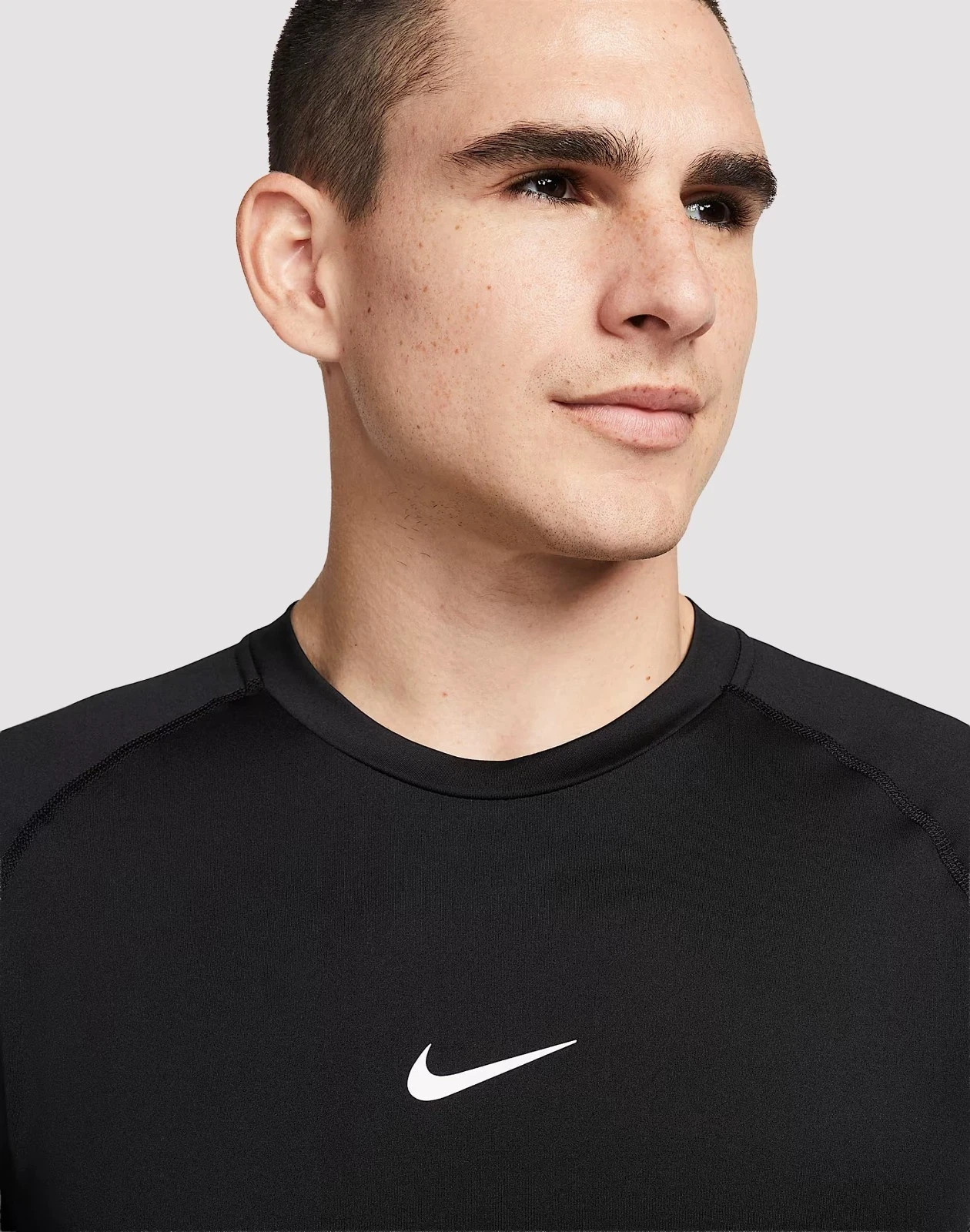 NWT Nike Pro Dri-FIT Slim Short-Sleeve Top Black Men's Size Large FB7929-010 gallery