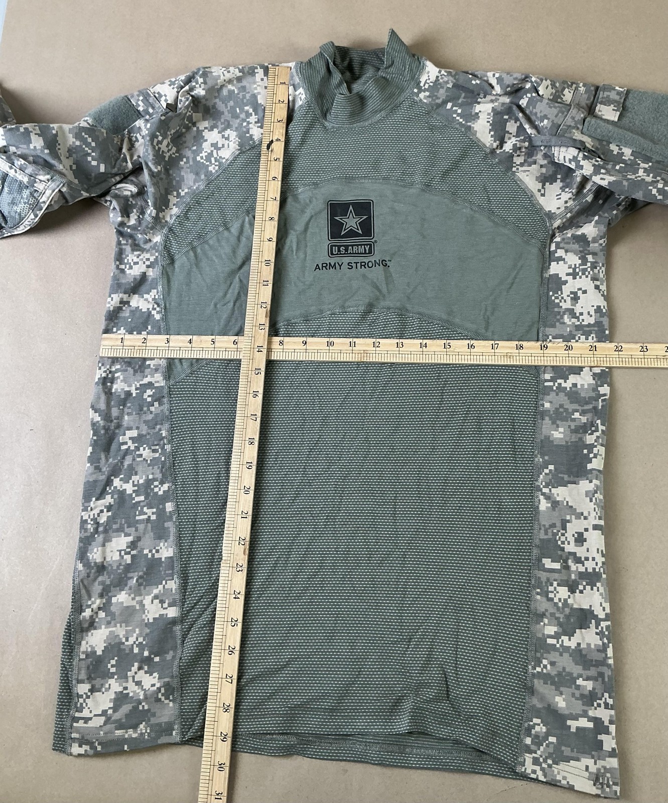 US Army Combat Shirt Mens 2XL Green Digital Camo Massif Long Sleeve Mock Neck gallery