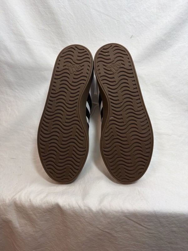 adidas Women's VL Court 3.0 Shoes White/Core Black/Gum gallery