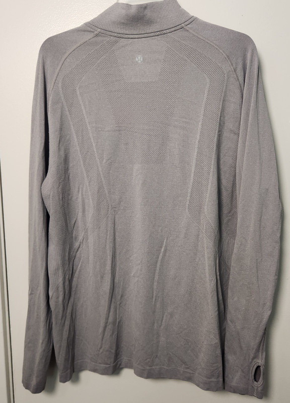 Lululemon Soft Jersey Half Zip Men's Gray Thumbholes Medium Believe in Yourself gallery