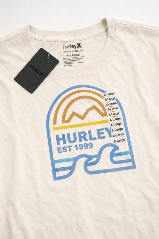 Hurley Beach Location 100% Cotton Short Sleeve Graphic Shirt Tee Beige Mens XL gallery