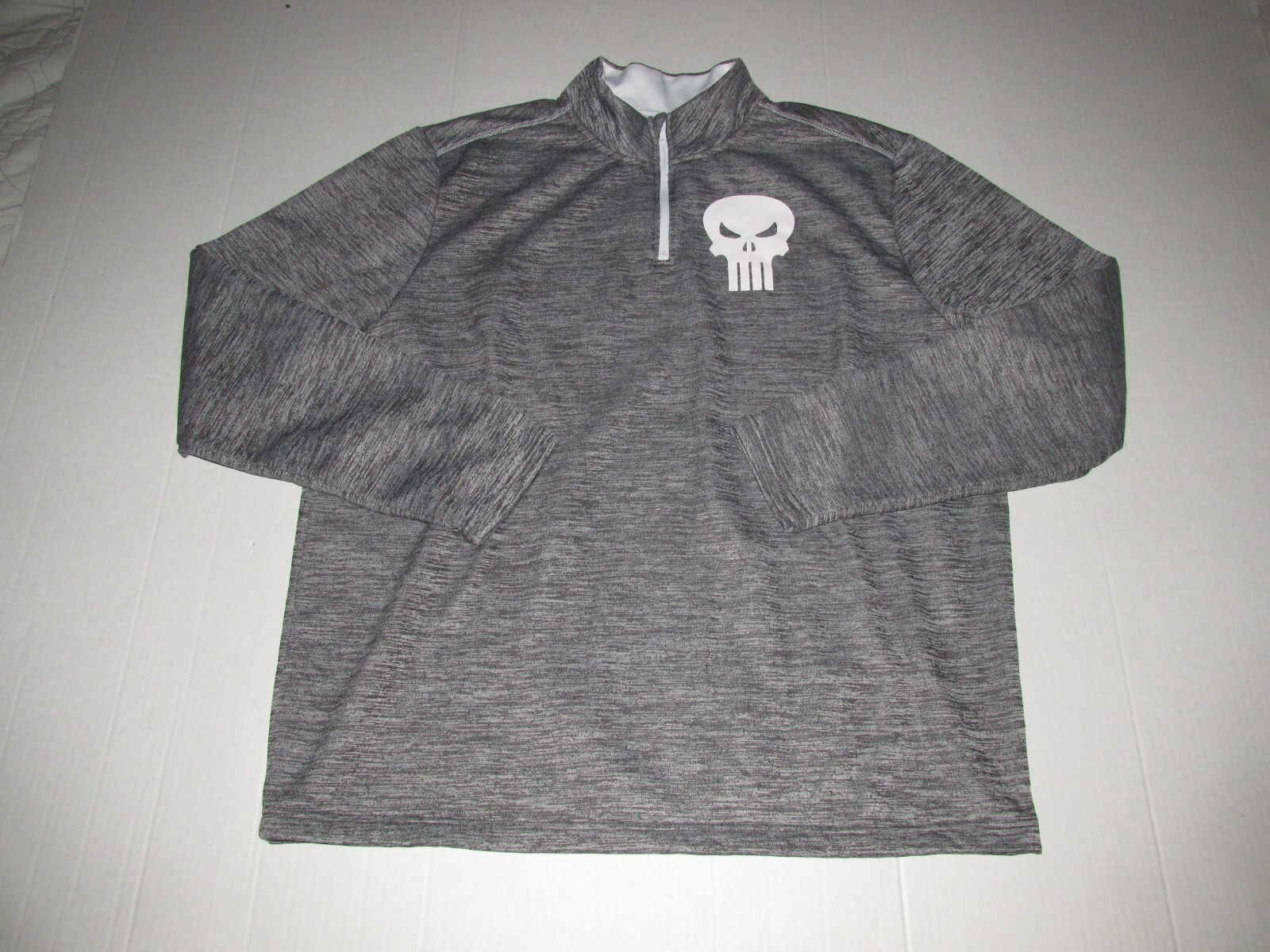 Marvel Mad Engine The Punisher 1/4 Zip Sweatshirt Size Large gallery