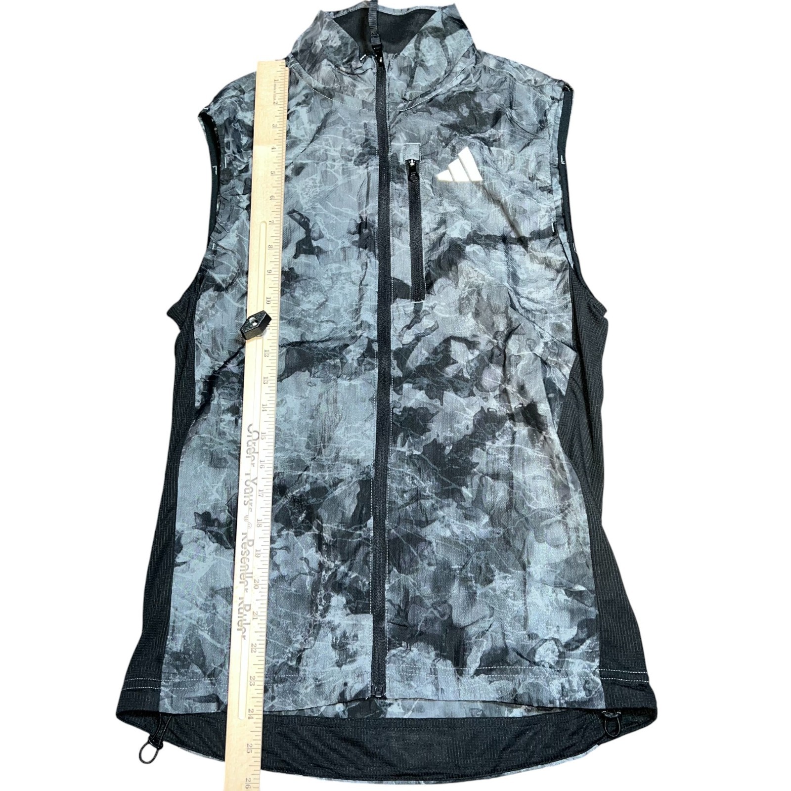 Adidas Own the Run Spray Dye Vest Mens Running Tank Top Grey XS NWT GX9684 gallery
