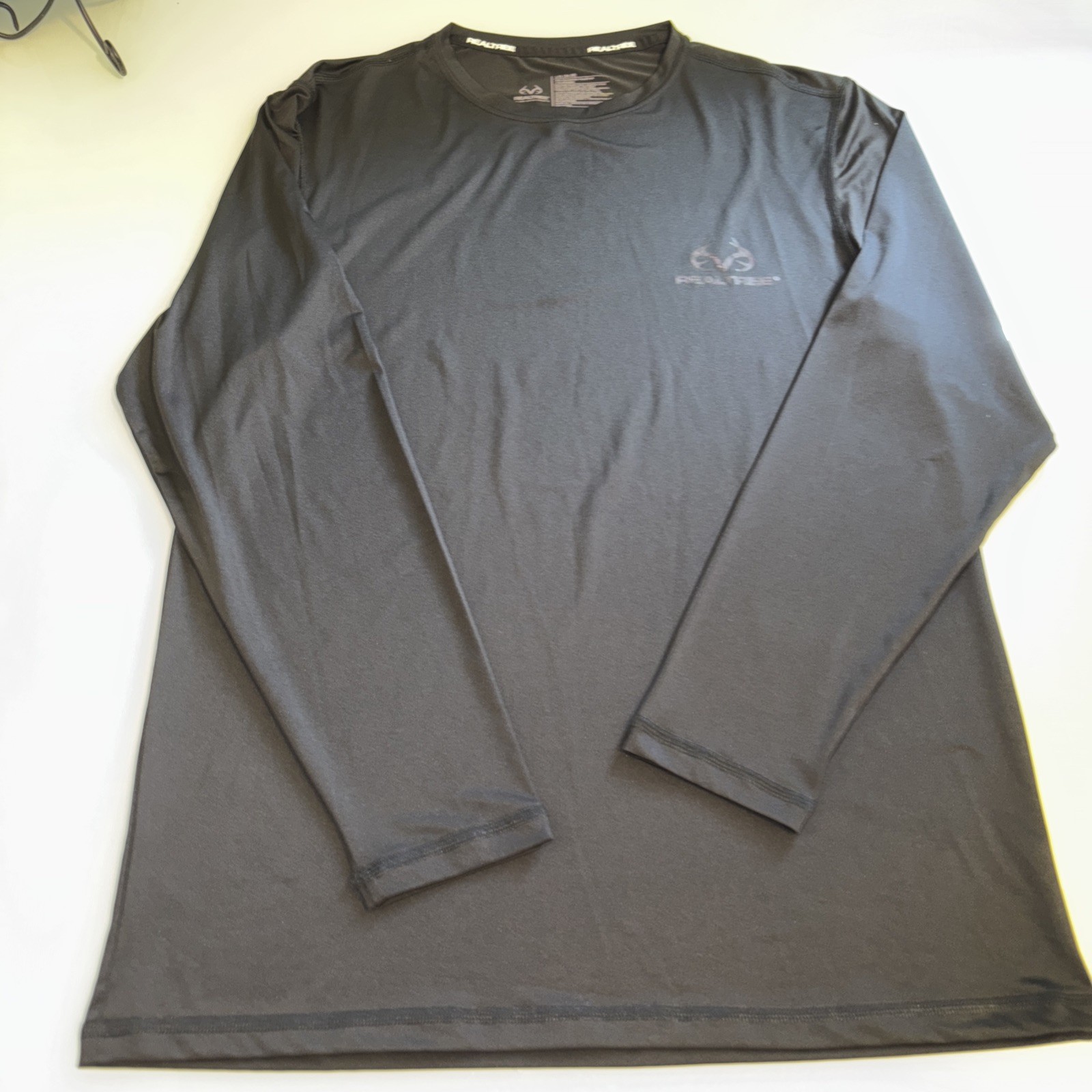 RealTree Long Sleeve Dri Fit Performance Black Shirt Mens Large (36-38) NWOT gallery