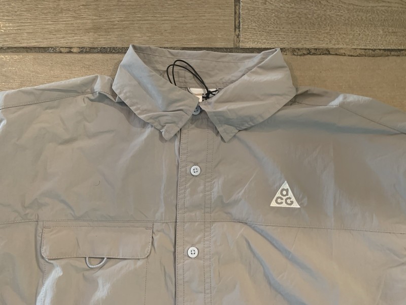Nike ACG Orb Weaver UV Repel Oversized Button Up Shirt Grey Sz L (HJ2883-009) gallery