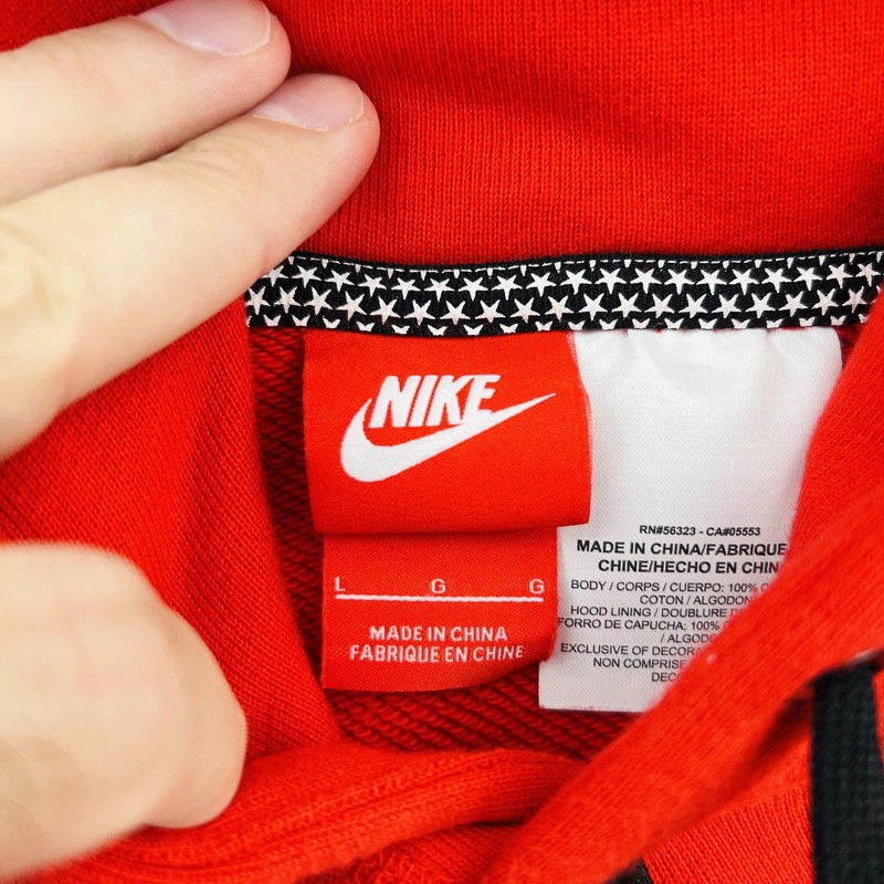 Nike Air Short Sleeve Hoodie Mens Large Red Black Graphic Stars Athletic Shirt gallery