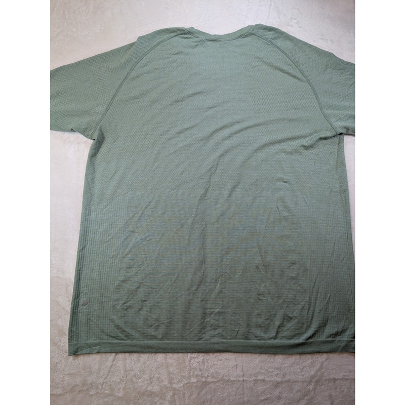 Lululemon Metal Vent Tech Shirt Mens XL Sage Green Short Sleeve Running Tee gallery