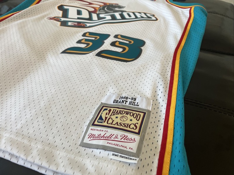 MITCHELL & NESS GRANT HILL DETEOIT PISTONS JERSEY L 44 💥RARE💥 gallery