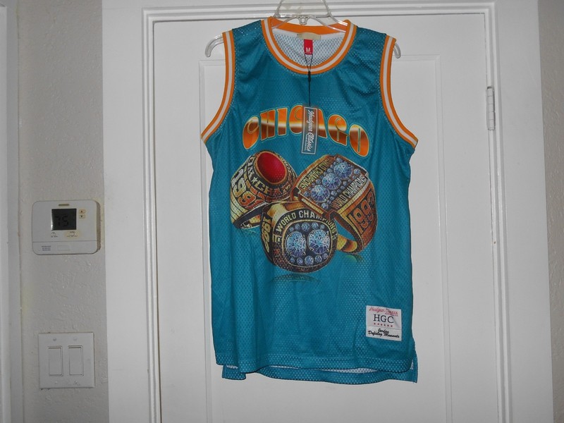 Headgear Classics Chicago Jordan #23 Defining Moments Basketball Jersey Size M gallery