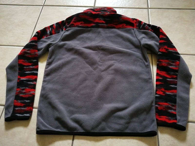 London Fog Windbreaker Zip Hoodie L +Tek Gear Pullover Fleece Shirt XL gallery