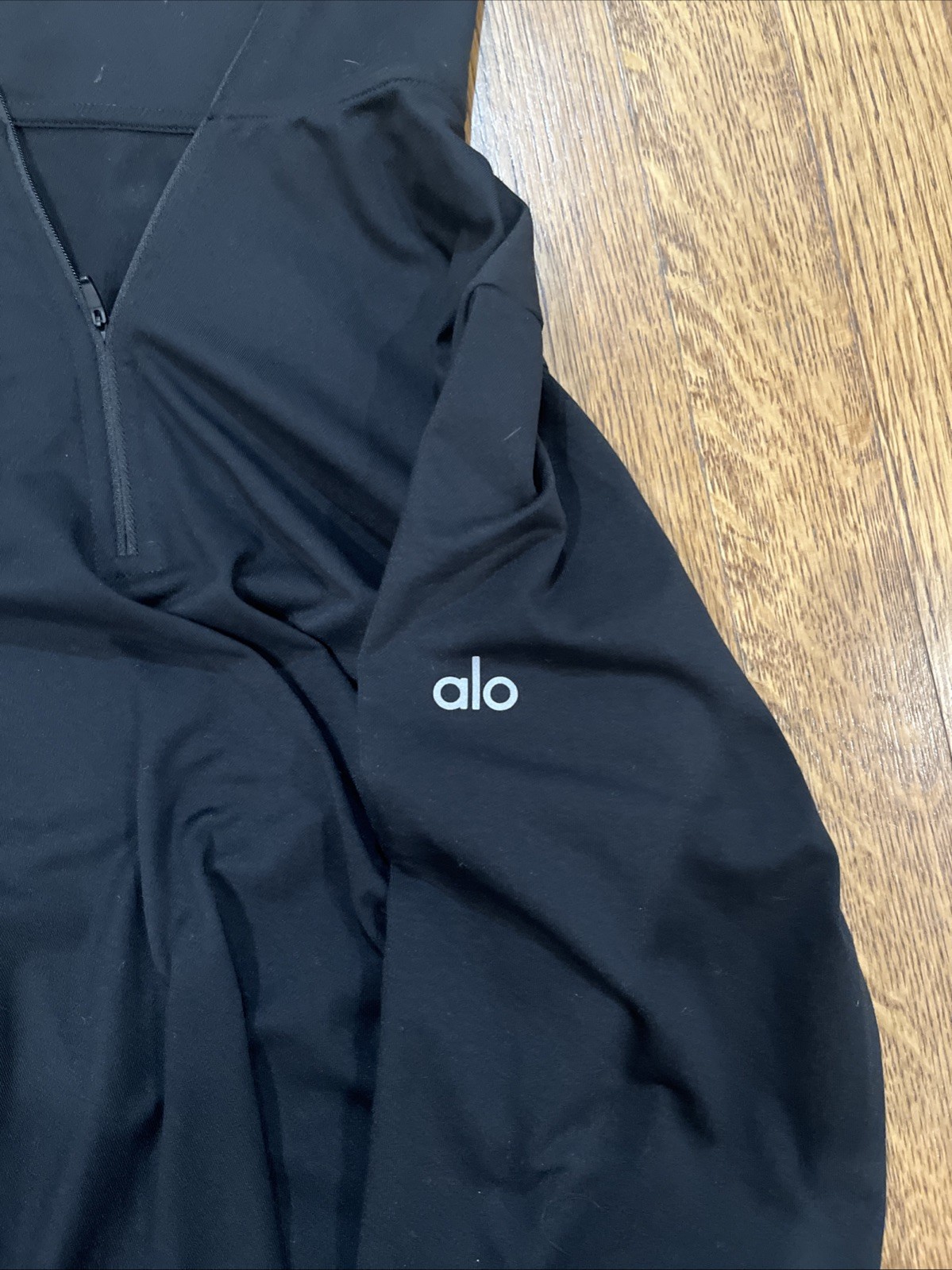 Alo Yoga Conquer 1/4 Zip Reform Long Sleeve Black Men’s Size S Retail $108 gallery