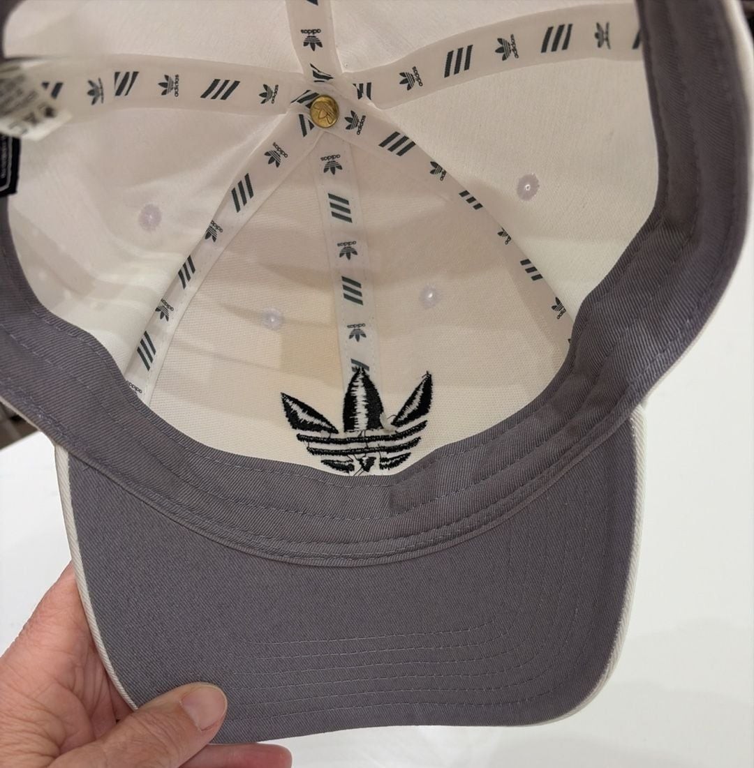 Adidas Originals Trefoil Logo Snapback Hat OSFM gallery