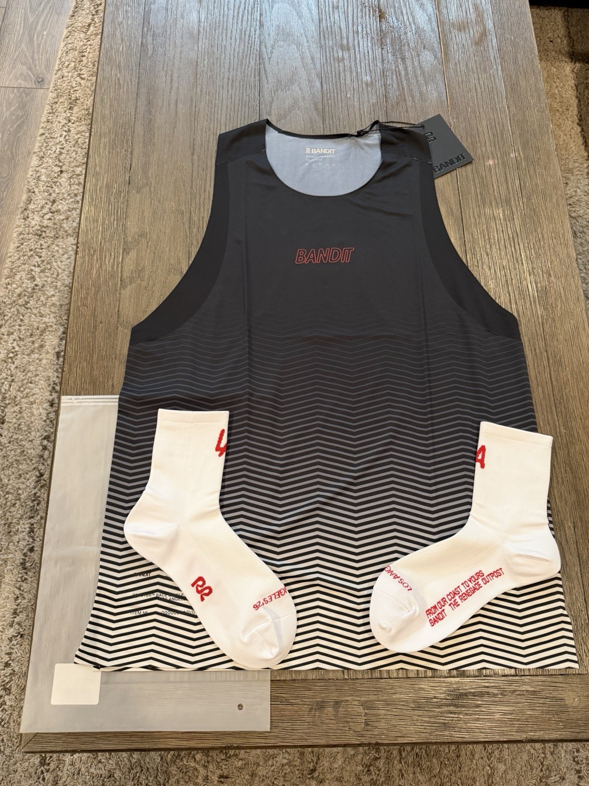 2026 Los Angeles Bandit Running Singlet With Socks Medium New gallery
