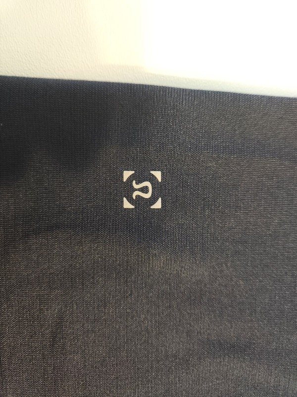 Lululemon Tech Vent Tee Medium? Check Measurements. Great Condition! Navy Blue gallery